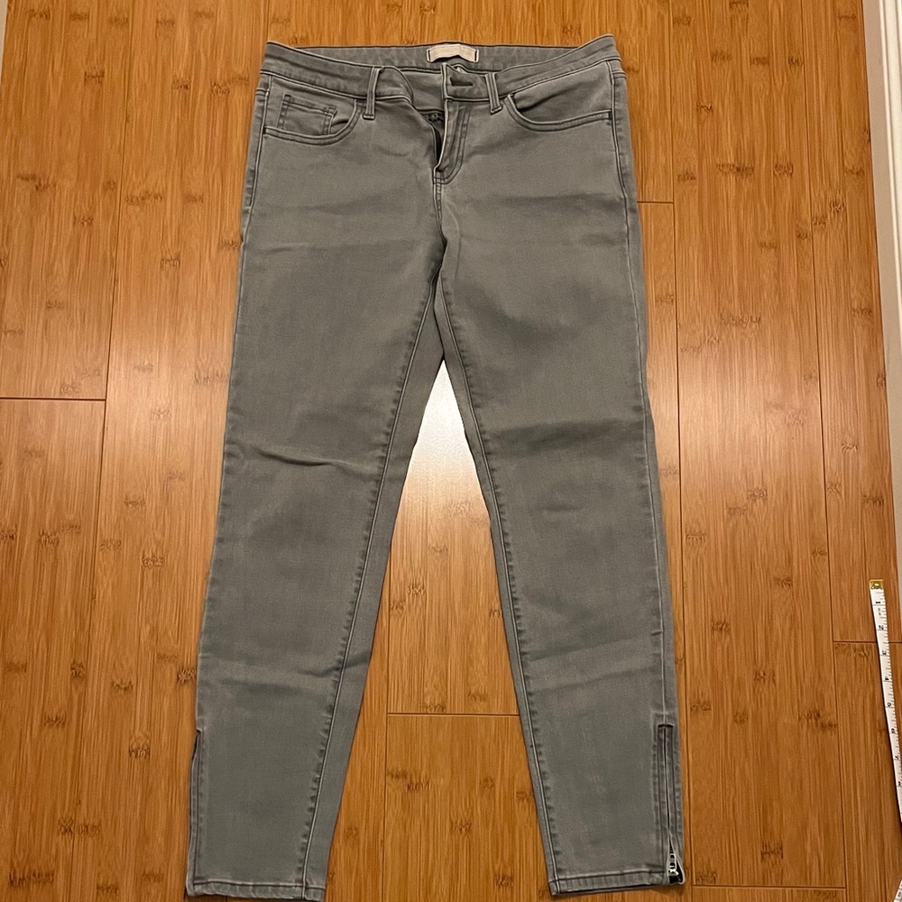 Uniqlo Women's Light Gray Skinny Jeans